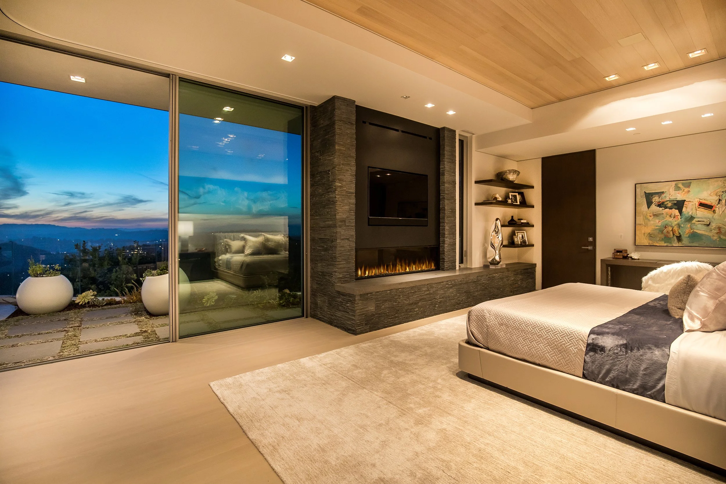 Private Luxury Room